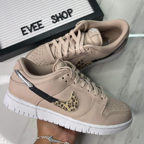 Nike Shoes - Nike Dunk Low - 🏜🐆